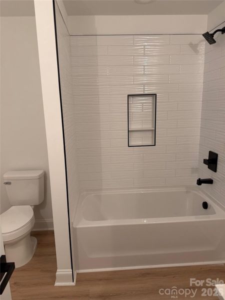 Image 20 of a home in .