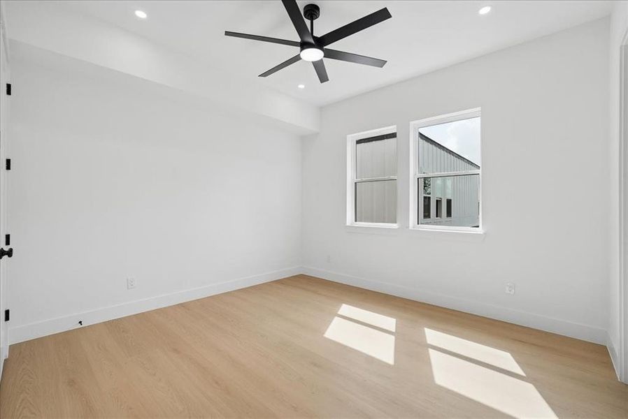 Spacious, unfurnished interior of a new home in , Dallas (Image 20).
