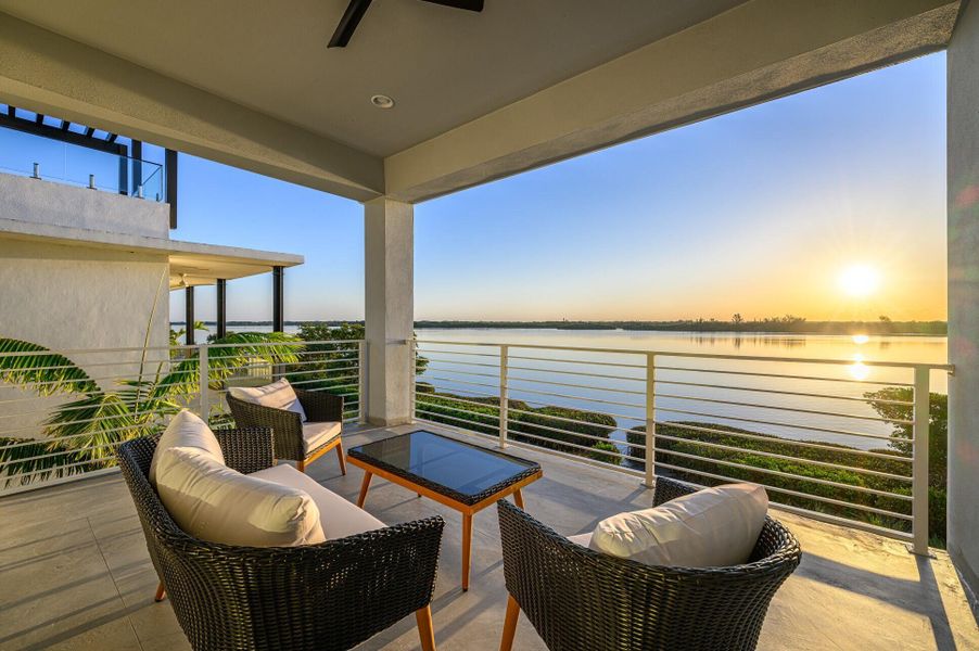 Furnished interior view inside a new home in , Vero Beach (Image 2).