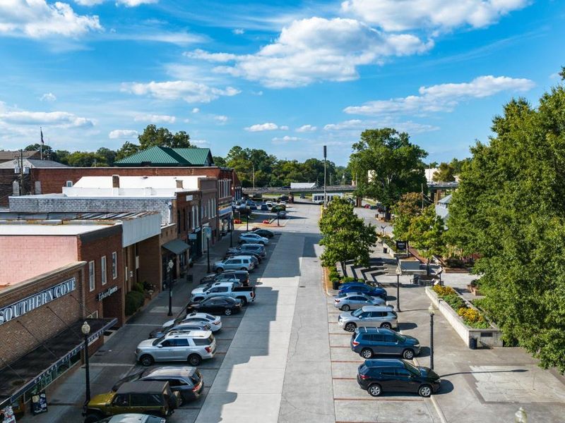 Image 72 of a home in Parkside at Carter Grove.