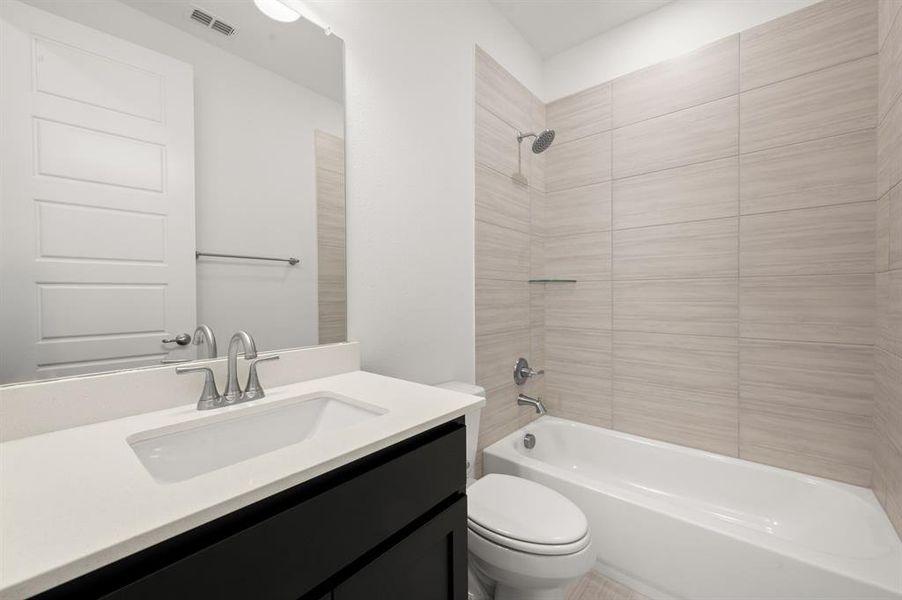 7_17224 Oxborough- Bathroom-1 7_17224 Oxborough- Bathroom-1