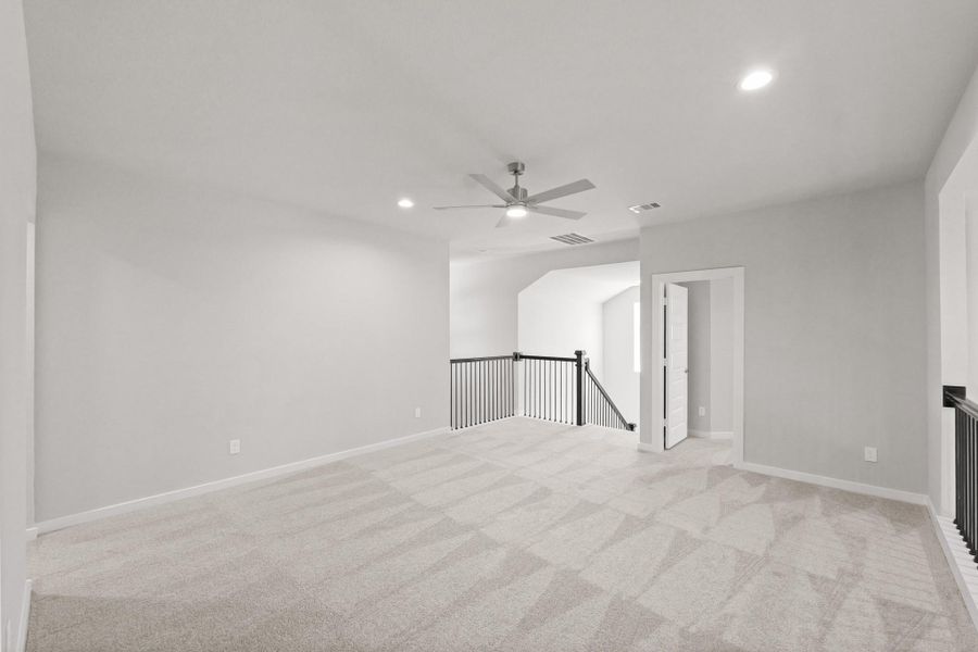 Image 40 of a home in Briarwood Crossing.