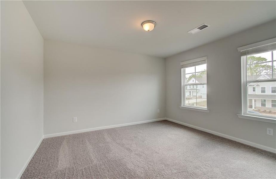 Spacious, unfurnished interior of a new home in Cooper Park, McDonough (Image 27).