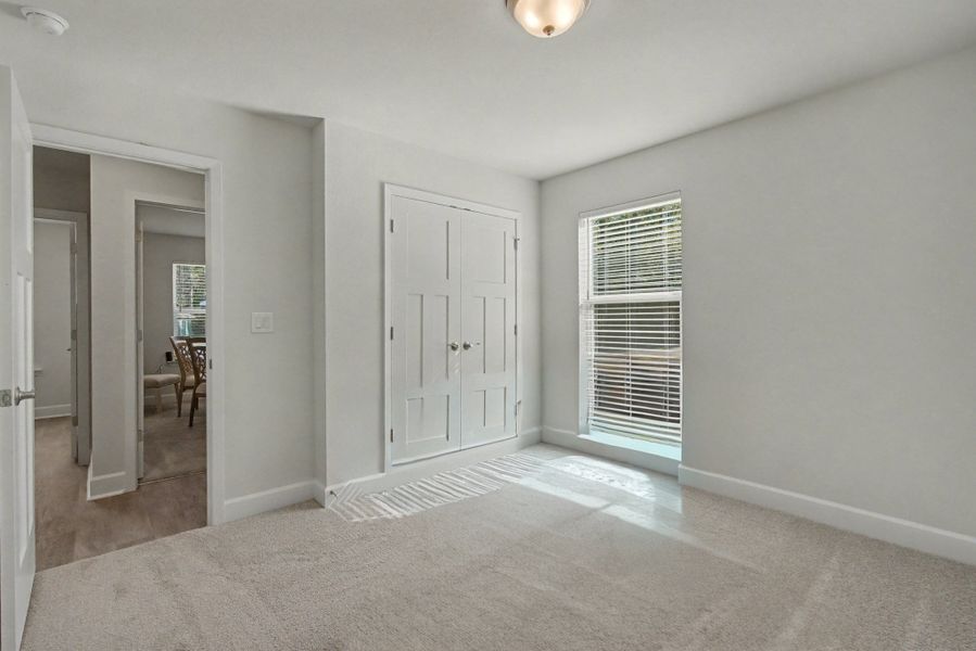 Representative unfurnished interior of a home built from the Plan 1250 by Adams Homes in Turtle Creek, Cantonment (Image 22).