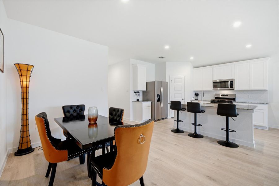 Furnished interior view inside a new home in Sorrento, Richmond (Image 10).