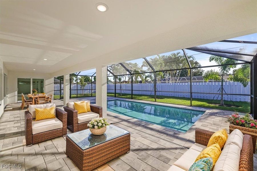 Image 32 of a home in Cape Coral.