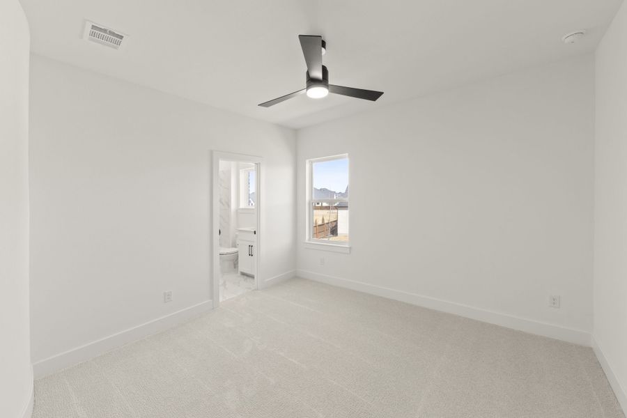 Spacious, unfurnished interior of a new home in Mustang Lakes, Celina (Image 73). Spacious, unfurnished interior of a new home in Mustang Lakes, Celina (Image 73).
