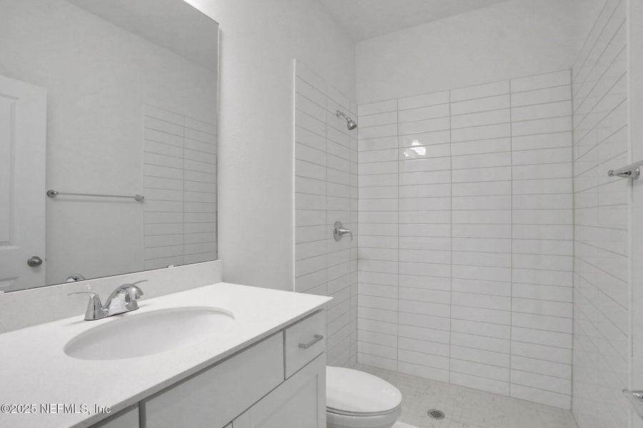 Furnished interior view inside a new home in , Green Cove Springs (Image 15).