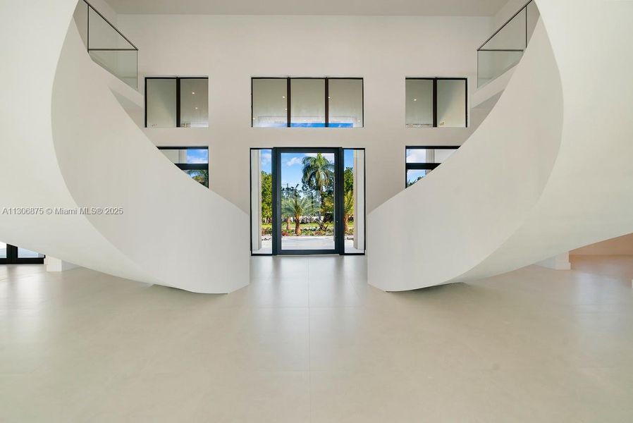 Grand Foyer Grand Foyer