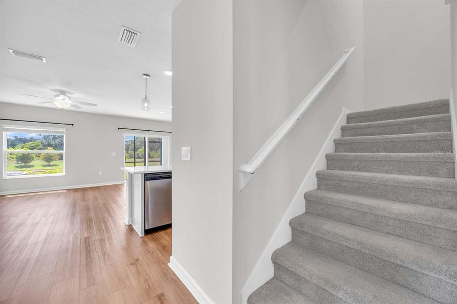 Spacious, unfurnished interior of a new home in , Orlando (Image 32).