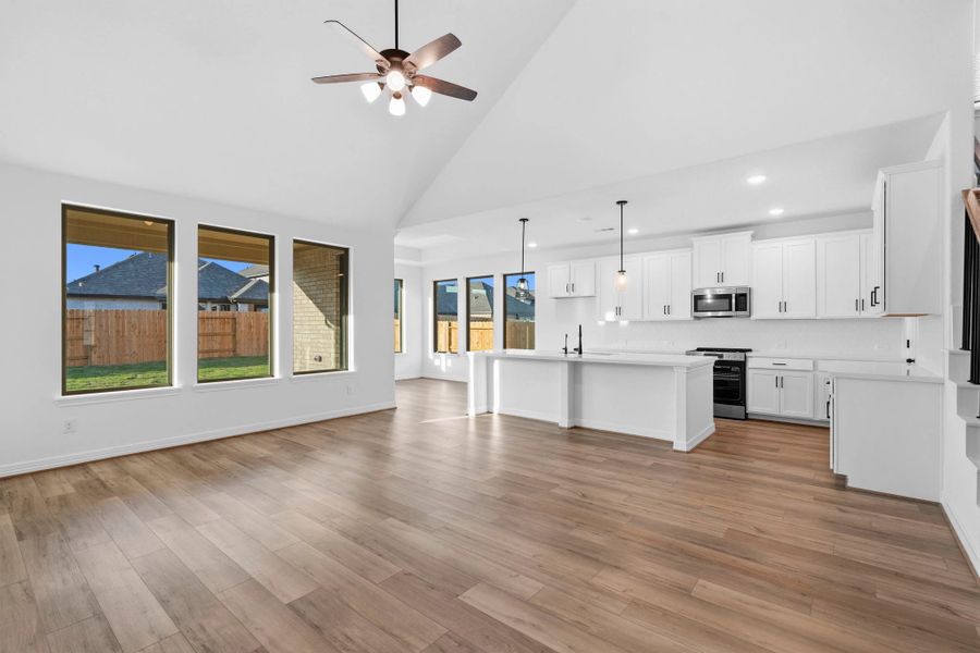 Spacious, unfurnished interior of a new home in Brookewater, Rosenberg (Image 12). Spacious, unfurnished interior of a new home in Brookewater, Rosenberg (Image 12).
