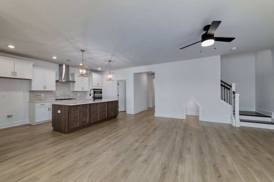 Furnished interior view inside a new home in Arcadia, Myrtle Beach (Image 11).