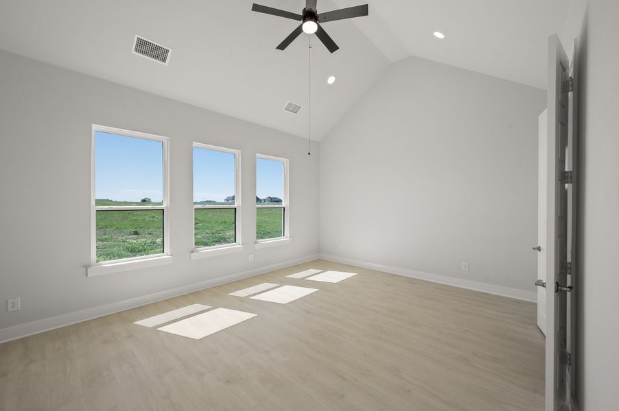 Spacious, unfurnished interior of a new home in Byrum Ranch, Maypearl (Image 26). Spacious, unfurnished interior of a new home in Byrum Ranch, Maypearl (Image 26).
