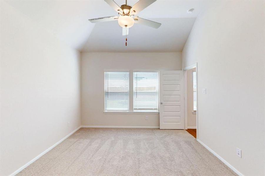 Spacious, unfurnished interior of a new home in Sagebrook, Argyle (Image 19). Spacious, unfurnished interior of a new home in Sagebrook, Argyle (Image 19).