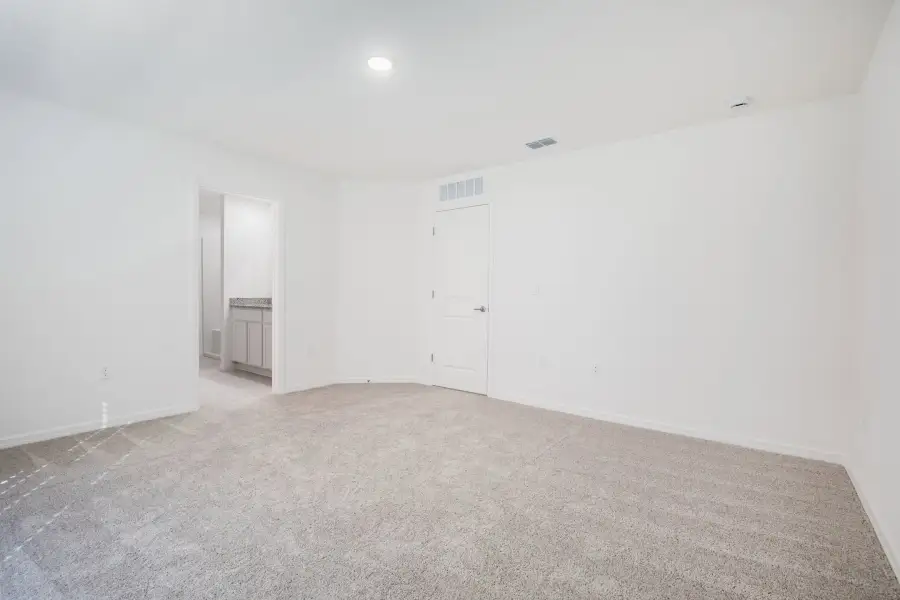 Representative unfurnished interior of a home built from the Violet by Maronda Homes in Palm Bay, Palm Bay (Image 15).