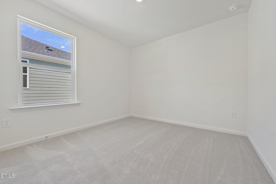 28-web-or-mls-Rabbitbrush St-S2304-028