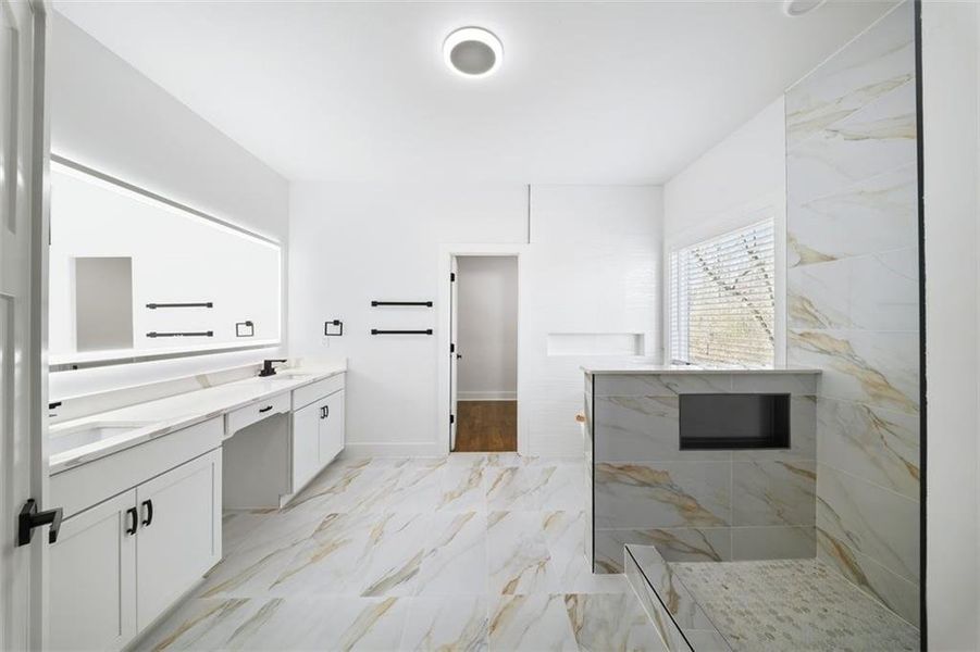 Furnished interior view inside a new home in Silvercrest Lakes, Acworth (Image 9).