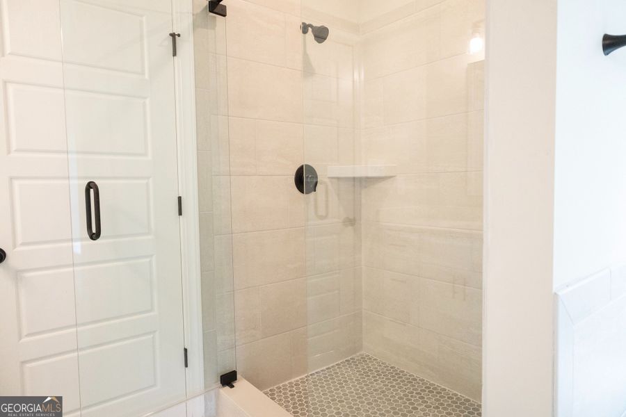 Image 26 of a home in Leverett Park. Image 26 of a home in Leverett Park.