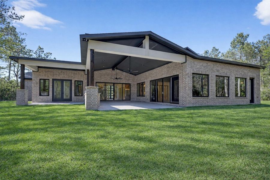 A spacious backyard with endless potential for entertaining!