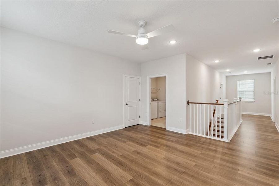 Spacious, unfurnished interior of a new home in Horizon Isle, Winter Garden (Image 22). Spacious, unfurnished interior of a new home in Horizon Isle, Winter Garden (Image 22).