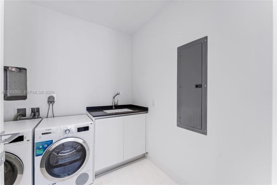 Furnished interior view inside a new home in , Miami (Image 6).