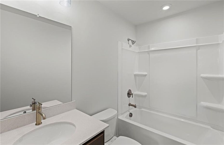 Furnished interior view inside a new home in Creekside at Skelton, Jefferson (Image 11).