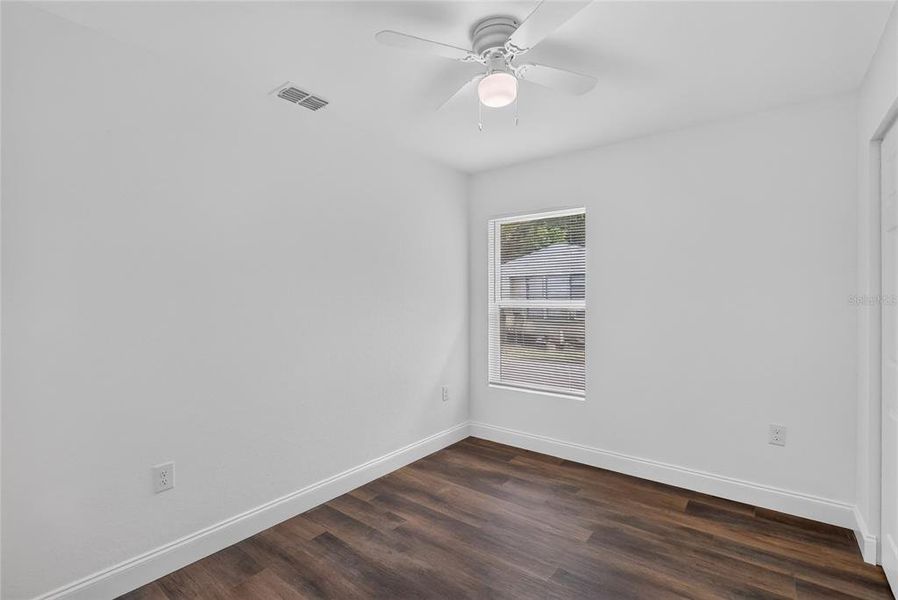 Spacious, unfurnished interior of a new home in , Auburndale (Image 23).
