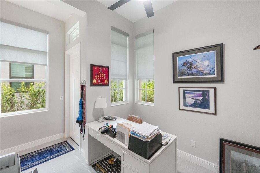 Furnished interior view inside a new home in , Port St. Lucie (Image 22).