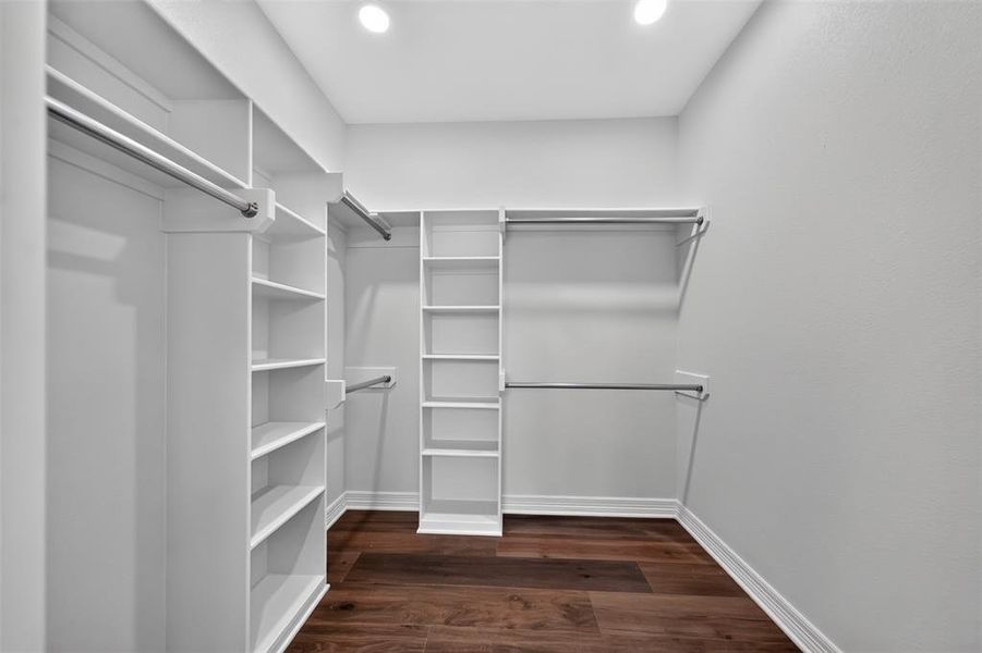 Spacious, unfurnished interior of a new home in , Arp (Image 20). Spacious, unfurnished interior of a new home in , Arp (Image 20).