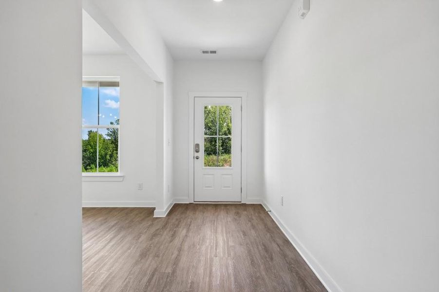Spacious, unfurnished interior of a new home in Savoy Park, Covington (Image 25).