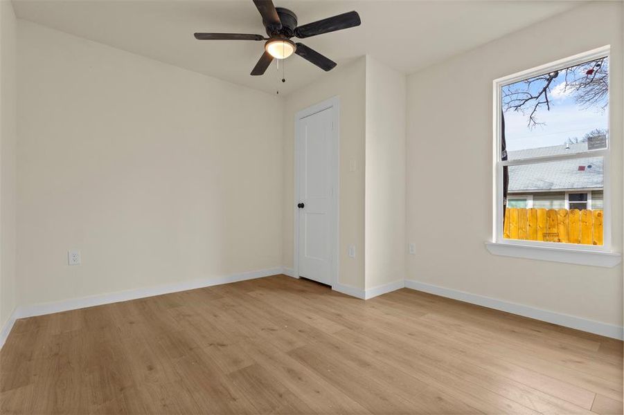 Spacious, unfurnished interior of a new home in , Azle (Image 23).