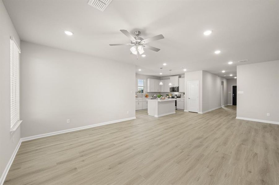 3161 Manchester- Living Room-3