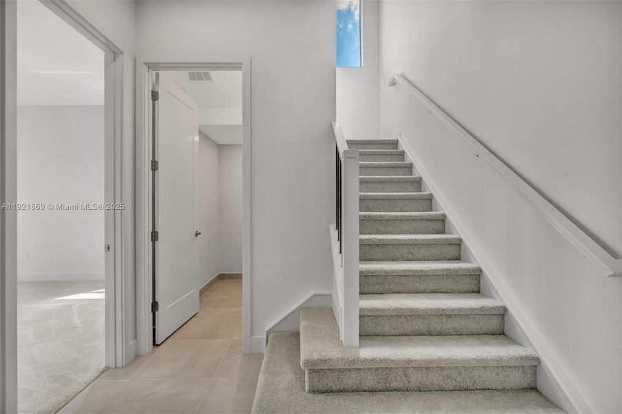 Spacious, unfurnished interior of a new home in , Boca Raton (Image 66). Spacious, unfurnished interior of a new home in , Boca Raton (Image 66).