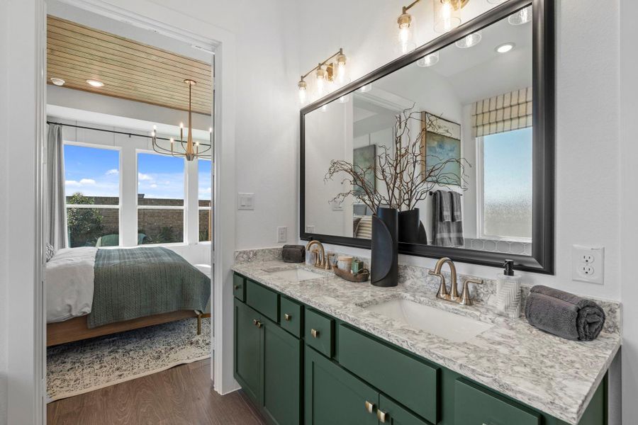 **Photos are representative of the floor plan and not of the actual home** **Photos are representative of the floor plan and not of the actual home**