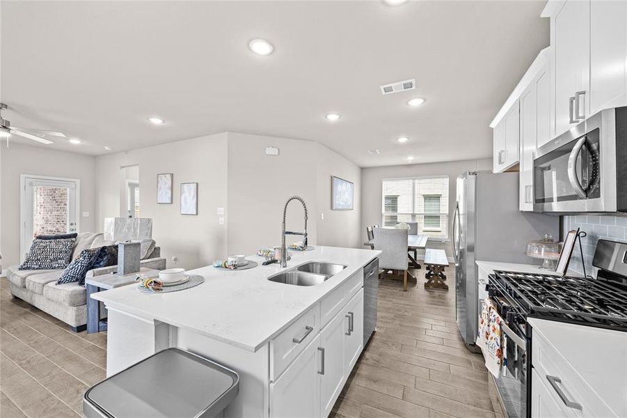 Furnished interior view inside a new home in Santorini, Seagoville (Image 19).