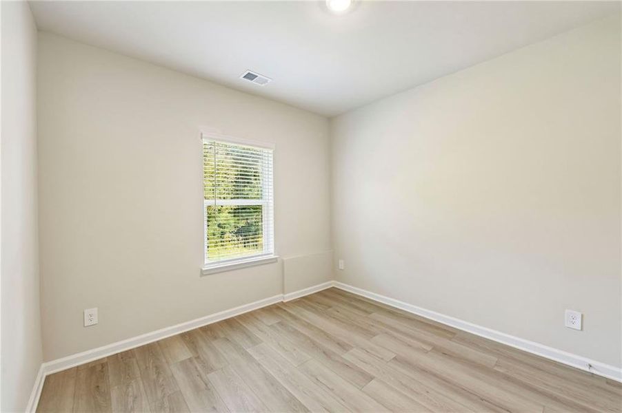 Spacious, unfurnished interior of a new home in Hemingway - Reserve Series, Cumming (Image 22). Spacious, unfurnished interior of a new home in Hemingway - Reserve Series, Cumming (Image 22).