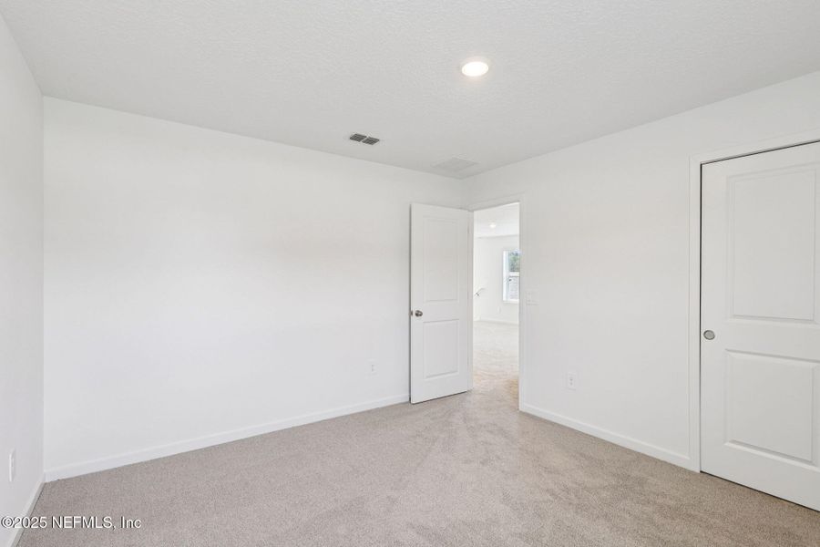 Spacious, unfurnished interior of a new home in Cypress Meadows - Classic Series, Jacksonville (Image 23).