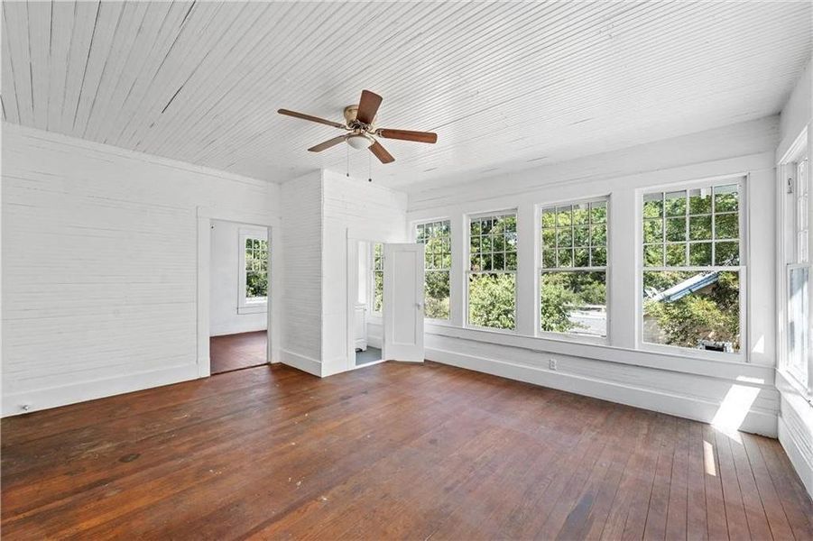 Spacious, unfurnished interior of a new home in , Marlin (Image 22). Spacious, unfurnished interior of a new home in , Marlin (Image 22).