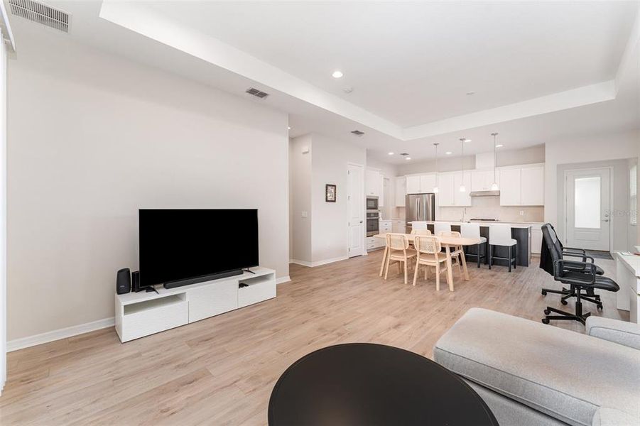 Furnished interior view inside a new home in , Kissimmee (Image 10).