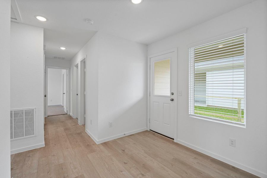 MODEL HOME images may NOT be consistent with the finished product. MODEL HOME images may NOT be consistent with the finished product.