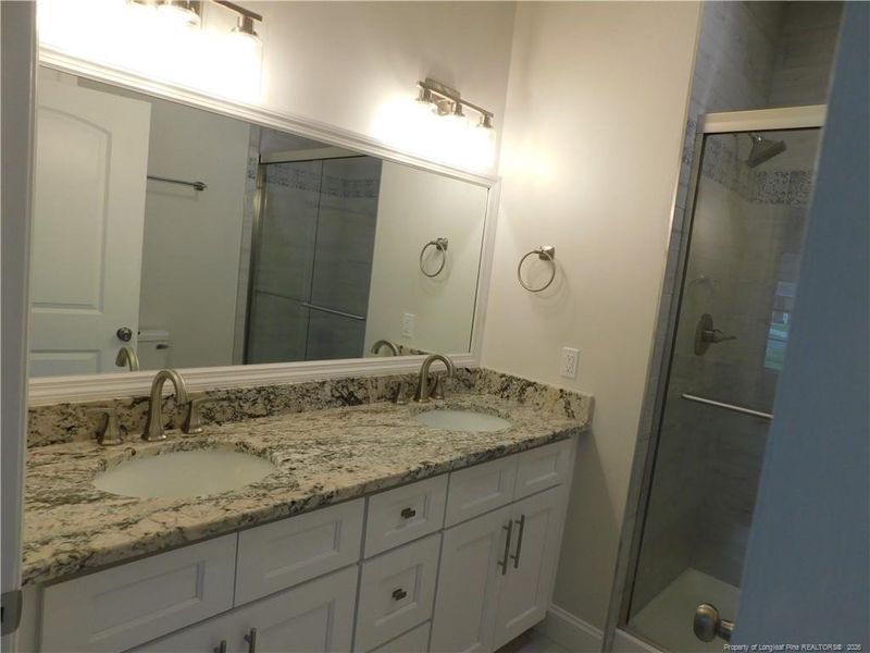 Dual Vanity Dual Vanity