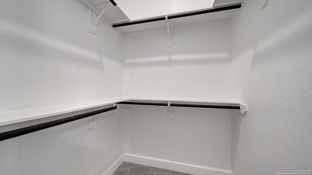 Image 34 of a home in Esperanza 60'.