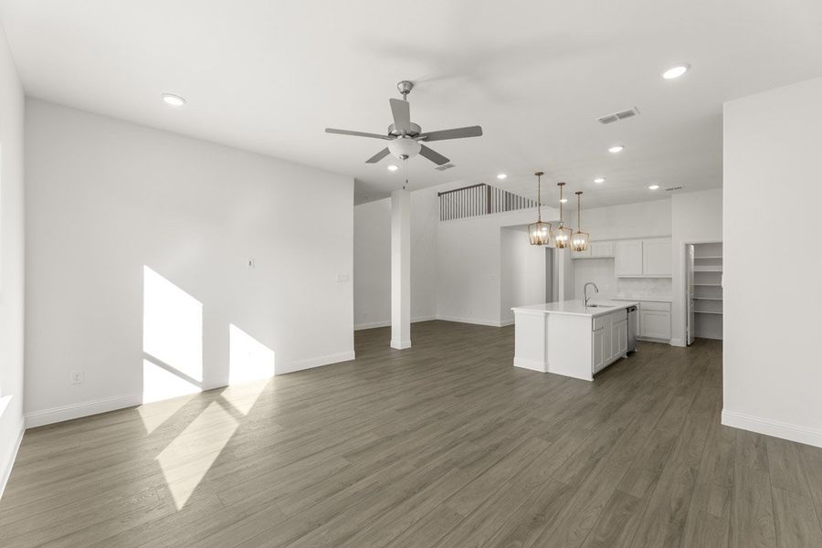 Representative unfurnished interior of a home built from the Grapevine by Pacesetter Homes in River Ranch, Van Alstyne (Image 19). Representative unfurnished interior of a home built from the Grapevine by Pacesetter Homes in River Ranch, Van Alstyne (Image 19).