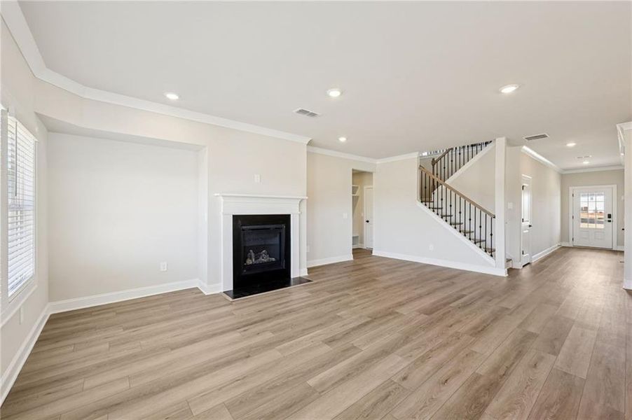 Spacious, unfurnished interior of a new home in River Pointe, Monroe (Image 33).