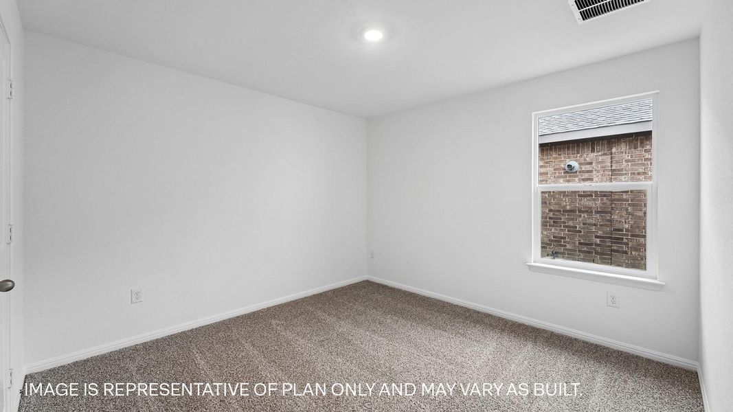 Spacious, unfurnished interior of a new home in Bar W Ranch, Leander (Image 17).