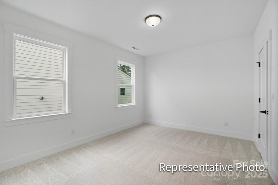 Spacious, unfurnished interior of a new home in Harmony, Harrisburg (Image 34).