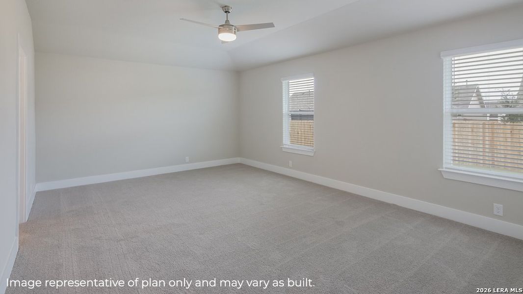 Spacious, unfurnished interior of a new home in Veranda, San Antonio (Image 13).