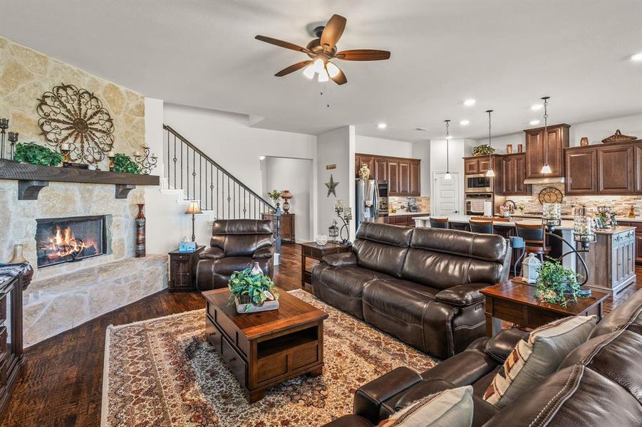 High Ceilings, Fireplace with gas logs wood floors High Ceilings, Fireplace with gas logs wood floors