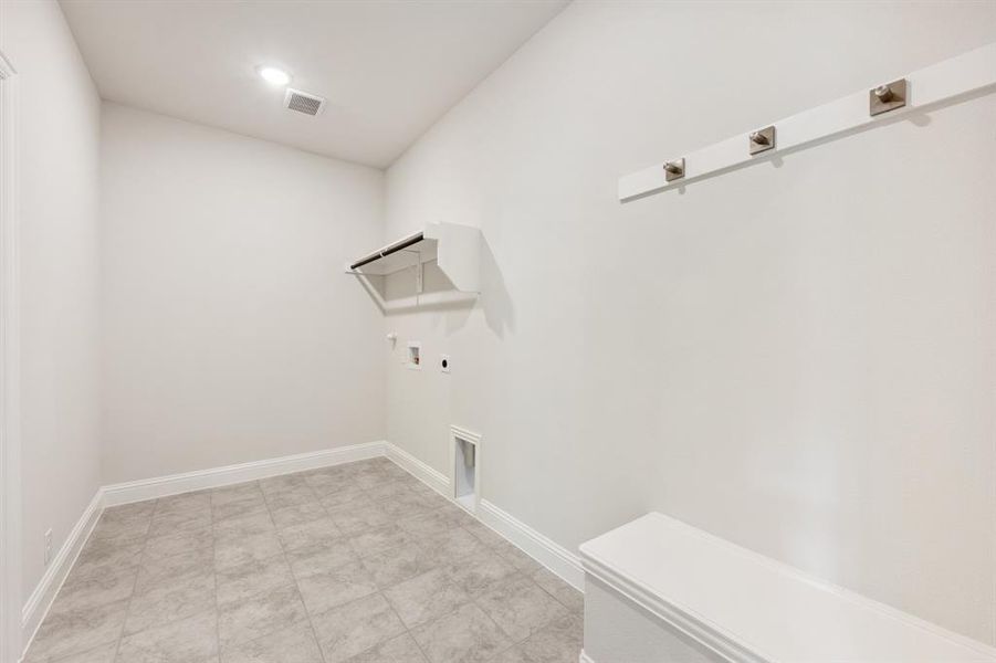 Spacious, unfurnished interior of a new home in Ridge Ranch Classic 50, Mesquite (Image 33). Spacious, unfurnished interior of a new home in Ridge Ranch Classic 50, Mesquite (Image 33).