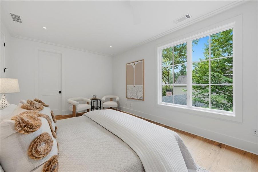 Furnished interior view inside a new home in , Atlanta (Image 53).